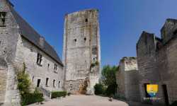 Donjon Loches Cour Interieure