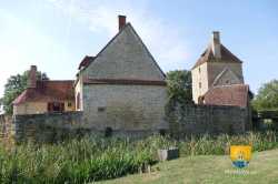Chateau Grande Cour Maison Forte Mornay