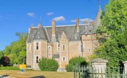 Chateau De Nancay