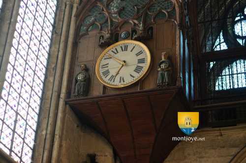 Détail de l&#039;horloge de la cathédrale de Reims