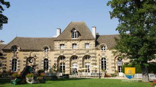 Le Petit Château