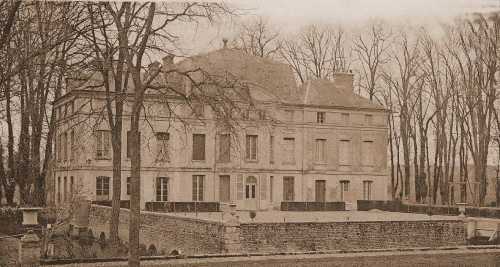 Château de Primard - Catherine Deneuve - Guainville