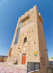 Torre Layana