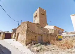 Tour Medievale De Layana