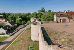 Remparts Fortifications Allier Auvergne Ainay Le Chateau