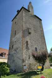 Douzon Donjon Etroussat
