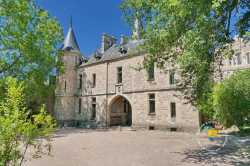 Porche Entree Chateau Interieur