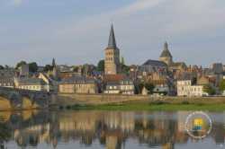Prieuré Notre-Dame de La Charité-sur-Loire et la Loire Ville De Charite Sur Loire Bourgogne Nievre 58