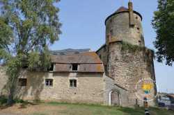 Tour Goguin Fortifications Pont De La Loire