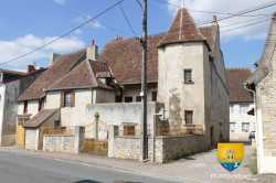 Vieux Manoir Saint Pierre Le Moutier