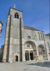 Collegiale Saint Lazare Collegiale Saint Lazare