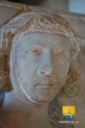 Visage Gisant