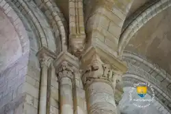 Chapiteau Roman Chapiteau Roman