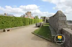 Chemin De Ronde Chemin De Ronde