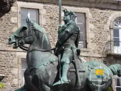 Dinan Bertrand Duguesclin Satue Equestre Dinan Bertrand Duguesclin Satue Equestre