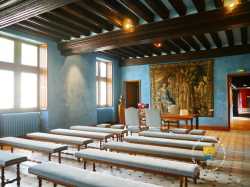Salle Du Chateau