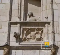 Jacques Coeur Palais Portrait Statue Representation Jacques Coeur Palais Portrait Statue Representation