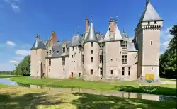 Facade Medievale Chateau Meillant 