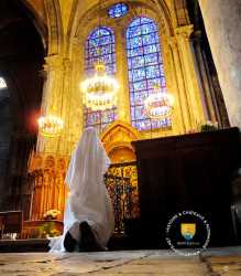 Soeur En Priere