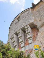Machicoulis Chateau
