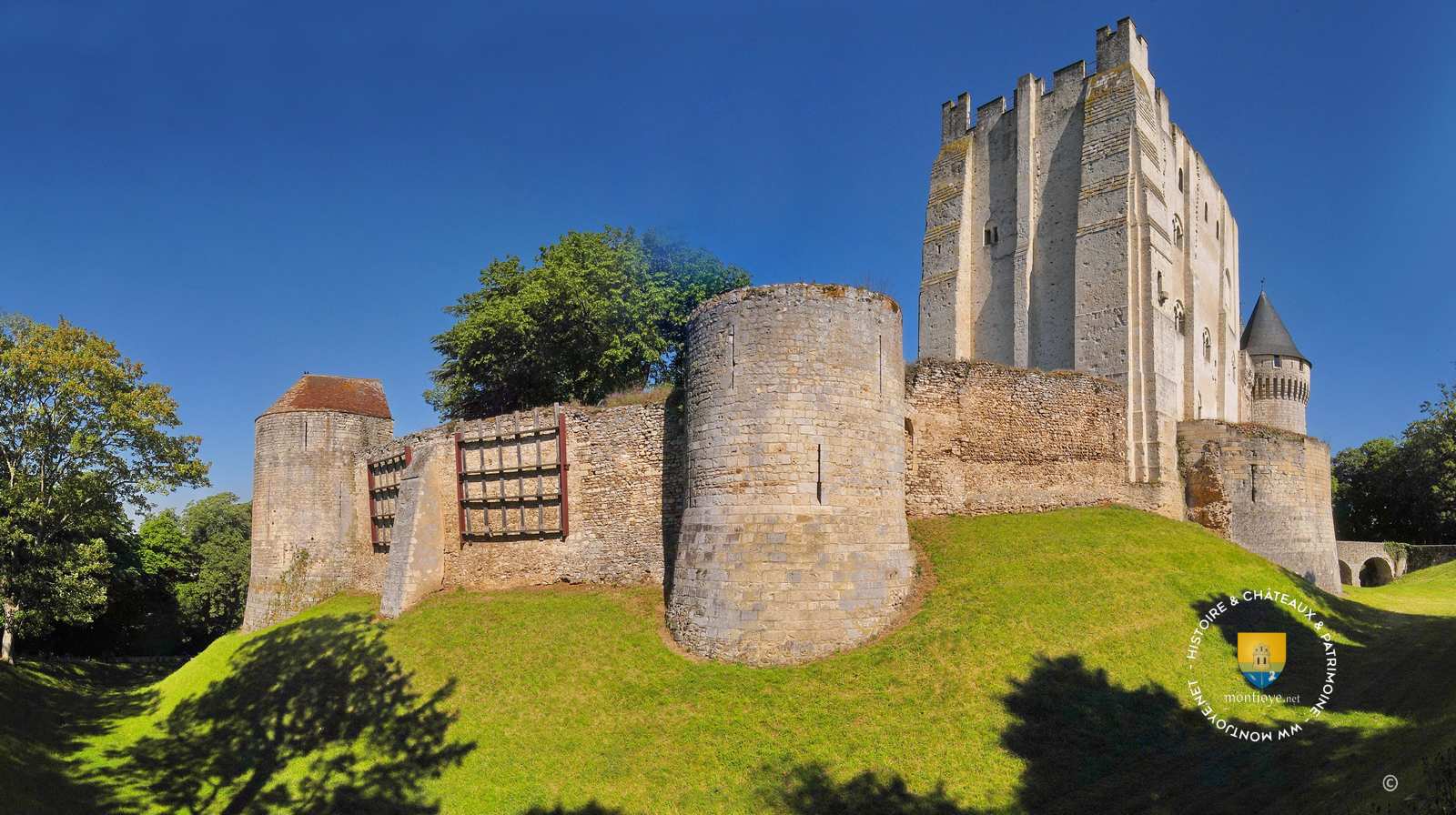Château de Nogent-le-Rotrou ou Château Saint-Jean