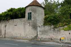 Tour d'enceinte de Châtillon sur Indre Tour Enceinte Medievale Ville Chatillon