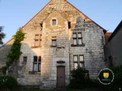 Vieille Maison Eceuille