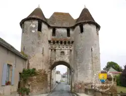 Porte De Champagne Ville De Levroux