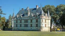 Castle Azay Le Rideau Chateau De La Loire Castle Azay Le Rideau Chateau De La Loire