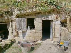 Maison Troglodyte Vallee Goupilleres