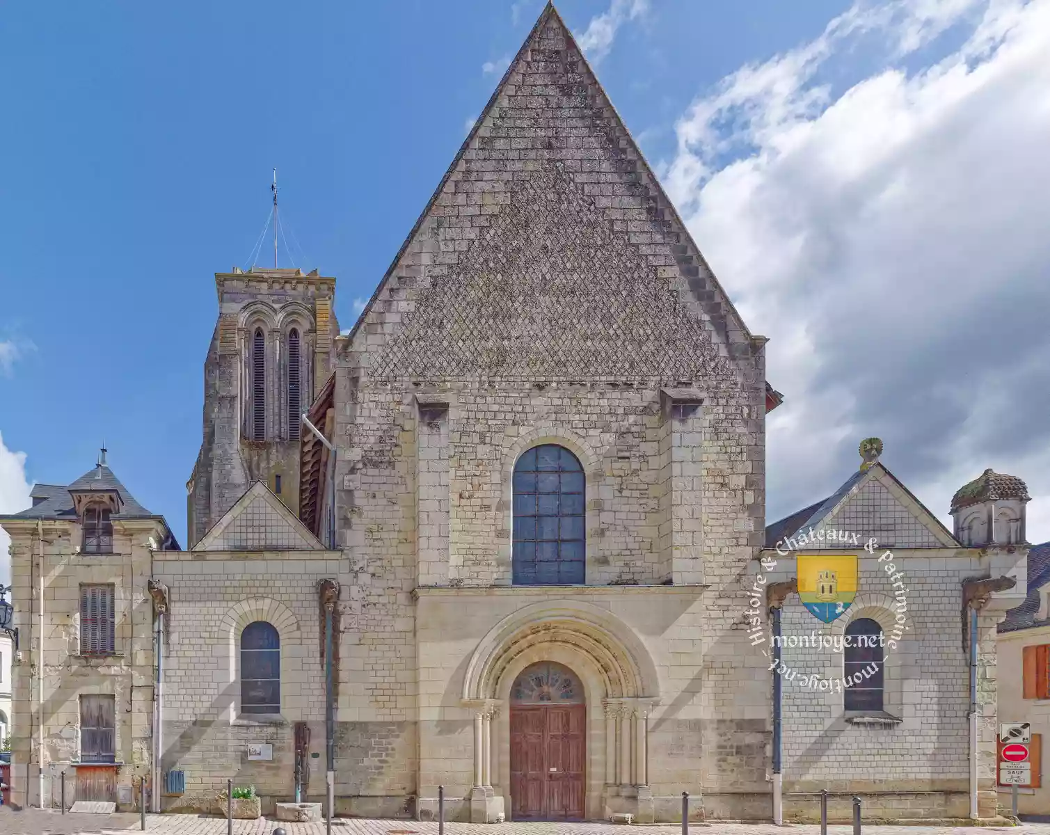 Eglise Saint Germain de Bourgueil