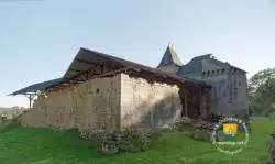 Chateau De Cravant Medieval Tour