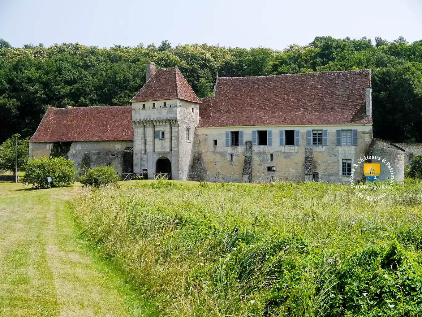 chateau monastere corroirie montresor touraine