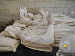 Gisant XVIe Barthenay