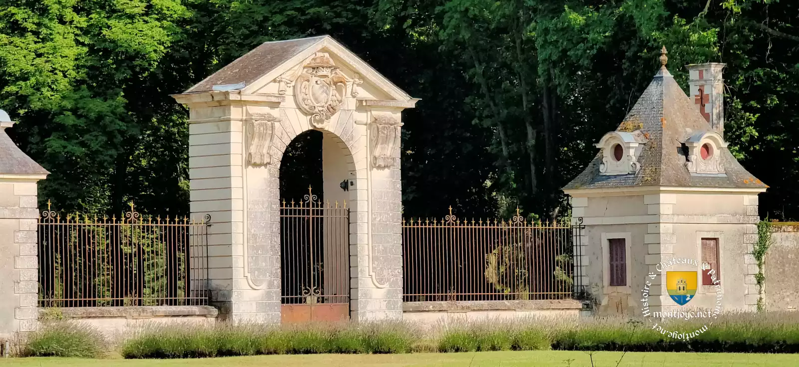 portail entree chateau richelieu
