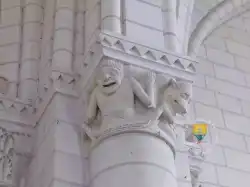 Chapiteau Roman Bete