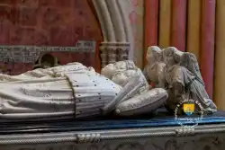 Tombeau Des Enfants De Charles VIII Anne De Bretagne. Detail  Tombeau Des Enfants De Charles VIII Anne De Bretagne. Detail