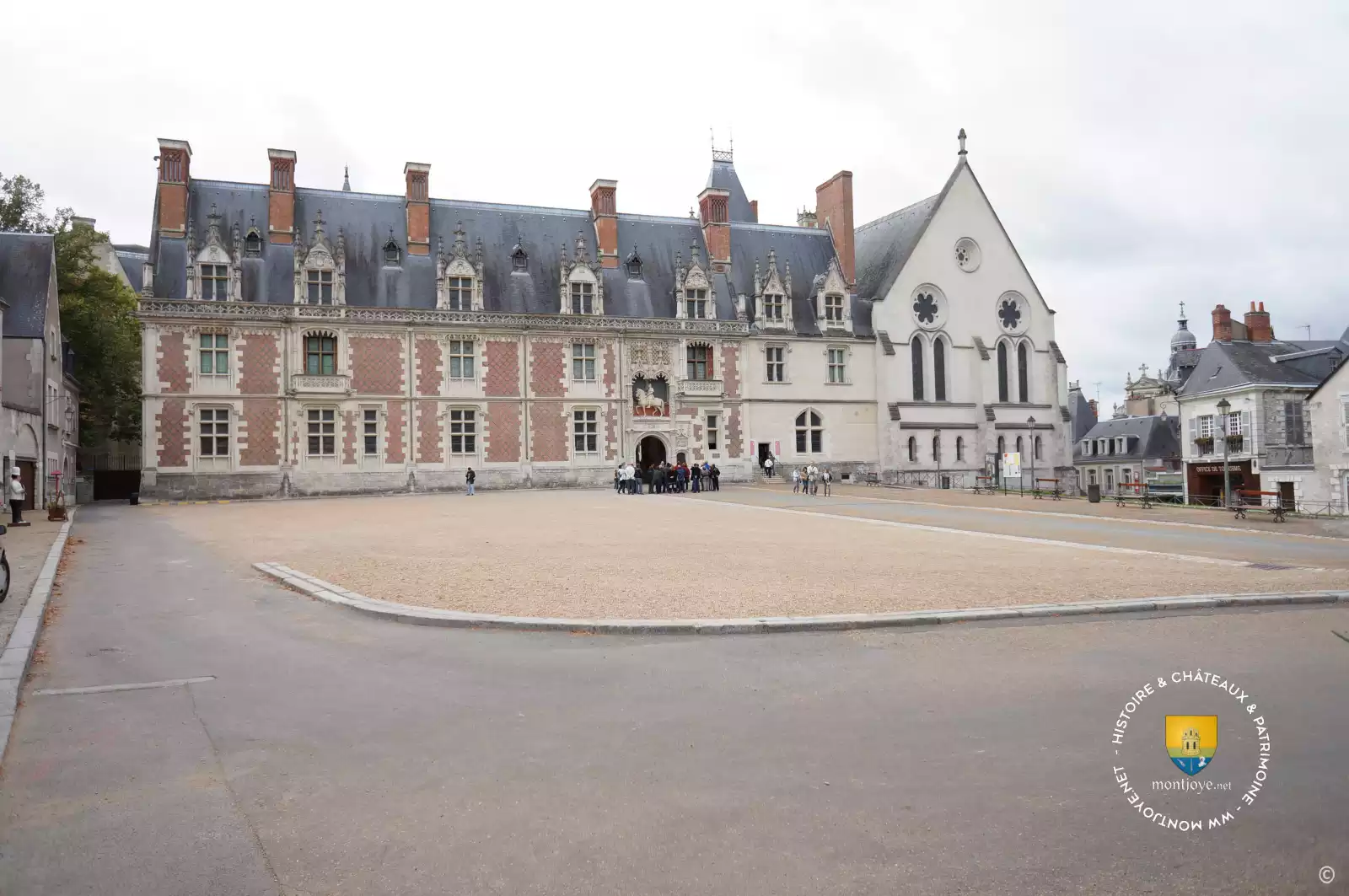 Château de Blois, entrée du château actuel