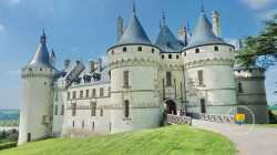 Chateau De Chaumont Sur Loire Entree