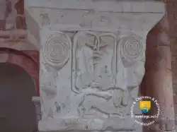 Chapiteau Roman Lavardin