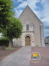 Eglise Selommes Entree Portail