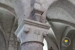 Chapiteau Roman Chapiteau Roman