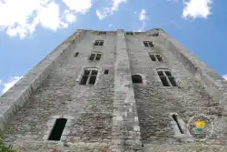 Contrefort Donjon Medieval Contrefort Donjon Medieval