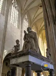 Cenotaphe Louis XI