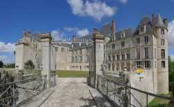 Entree Chateau Entree Chateau