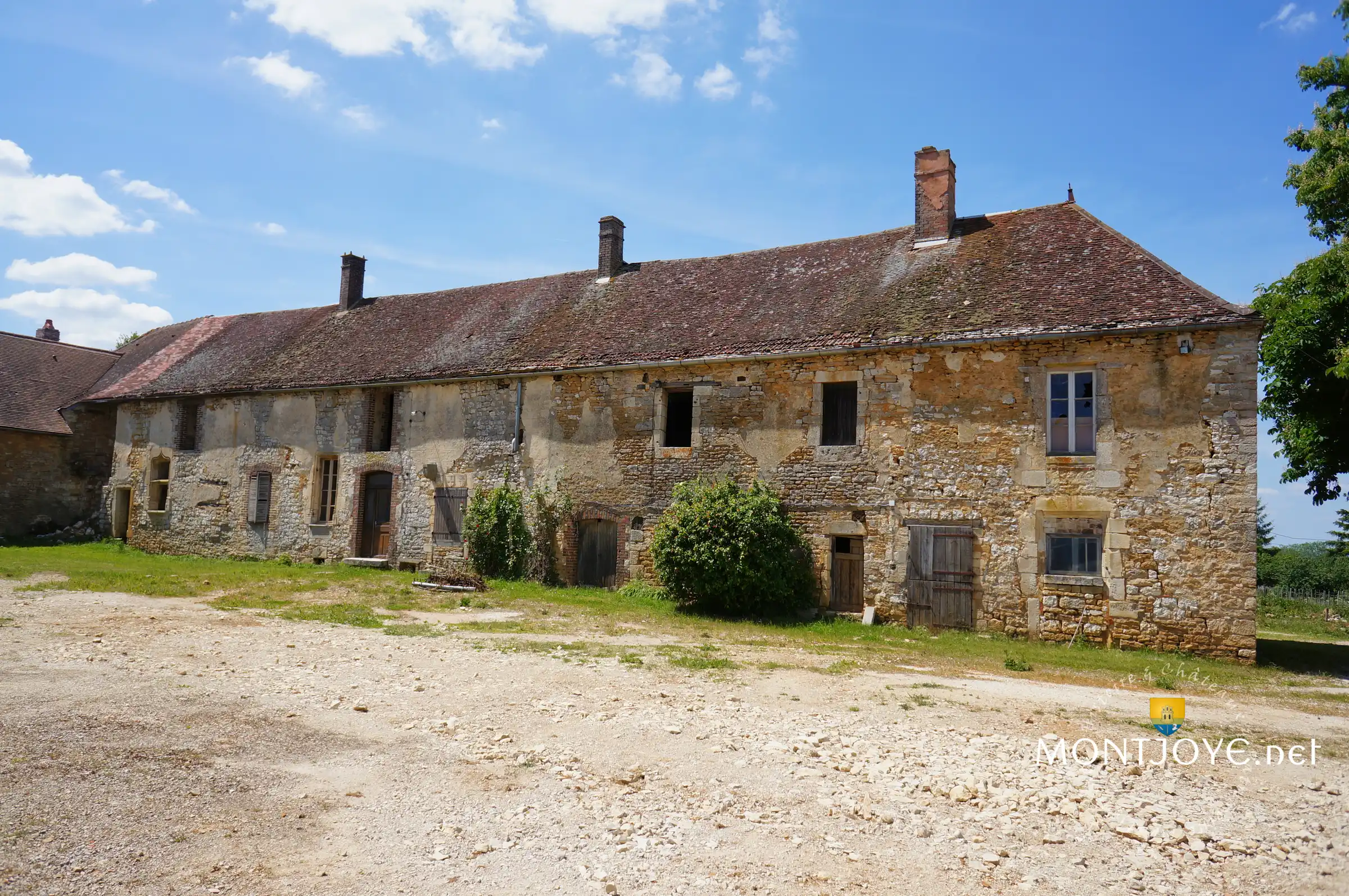 Commanderie Batiment Avalleur XVe