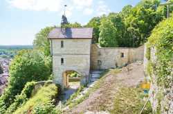 Porte Fortification