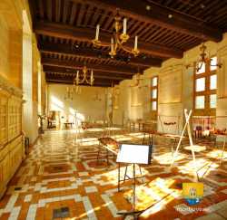 1er étage du château de Joinville ( Château de Grand Jardins  Salle Grande Reception