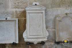 Pierre Tombale Pierre Parison Pierre Tombale Pierre Parison