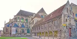 Cathedrale Noyon Bibliotheque Du Chapitre Cathedrale Noyon Bibliotheque Du Chapitre